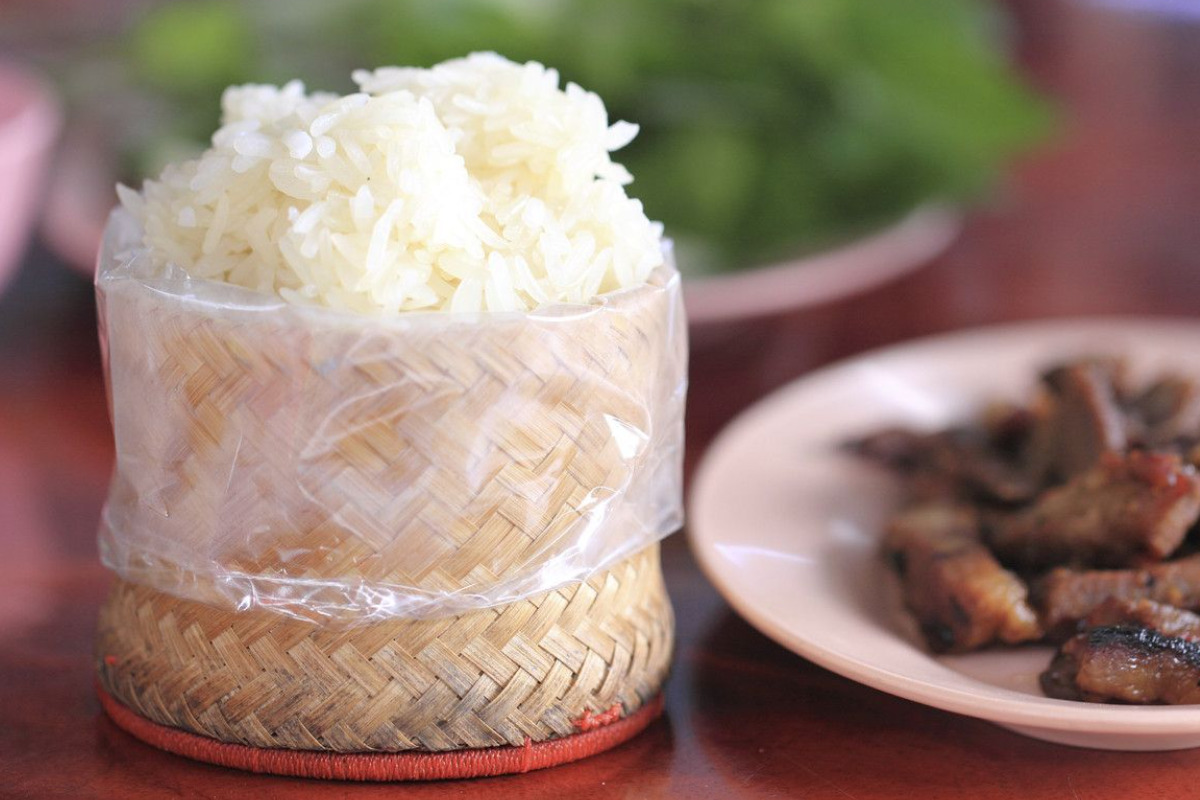 Khao Niaw (Sticky Rice)