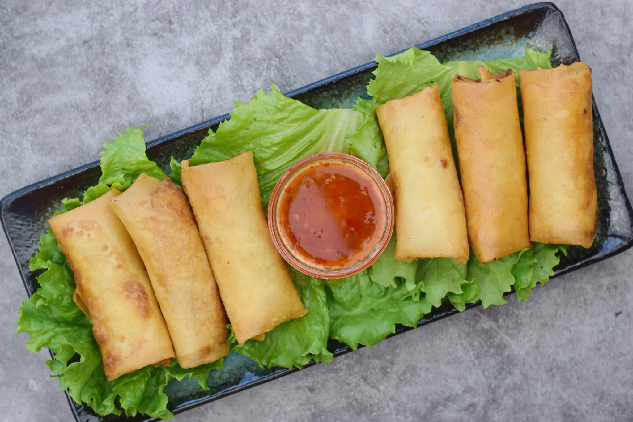 Thai Spring Rolls (Poh Pia Tod).jpg