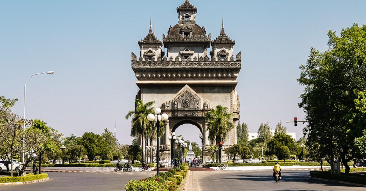 Patuxai in Vientiane Capital (Photo: Passport the World)