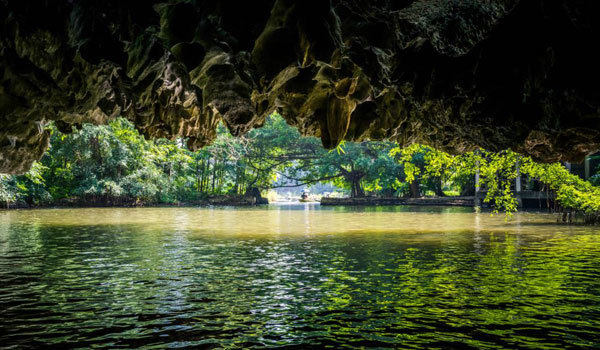 The Ca (or Oldest) cave is a popular tourist destination in North Vietnam and part of the Trang An Scenic Landscape Complex UNESCO World Heritage site. Photo: VOVTV